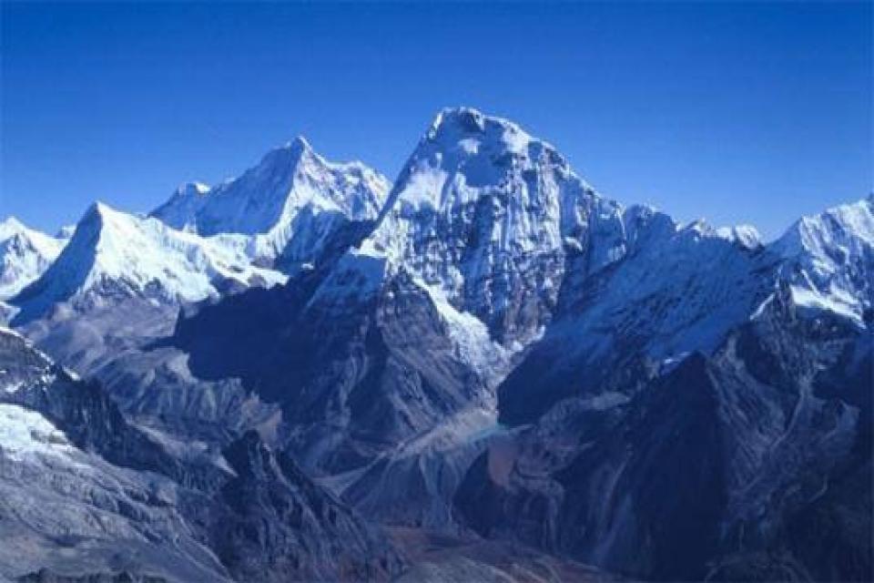 Makalu Base Camp Trek